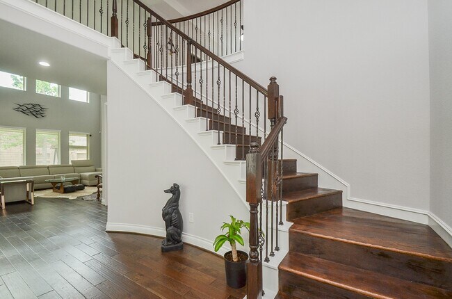 Building Photo - 16835 Fowler Pines Dr