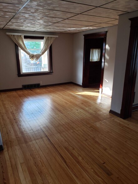 Building Photo - 43 Mount Vernon Ave