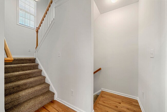 Building Photo - 1425 Ferocity Ridge Way NW