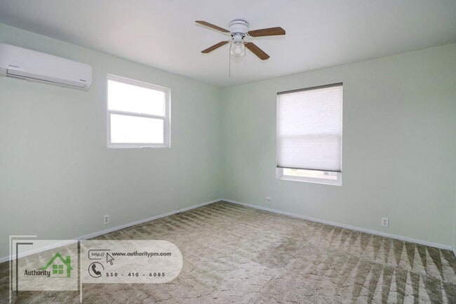 Building Photo - 6530 Dale Ln