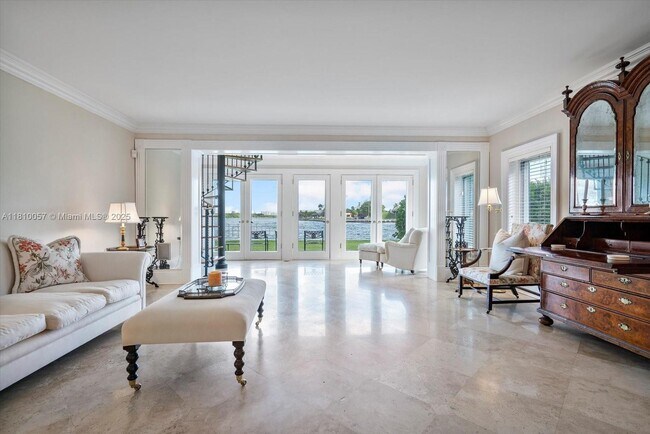 Building Photo - 286 Bal Bay Dr
