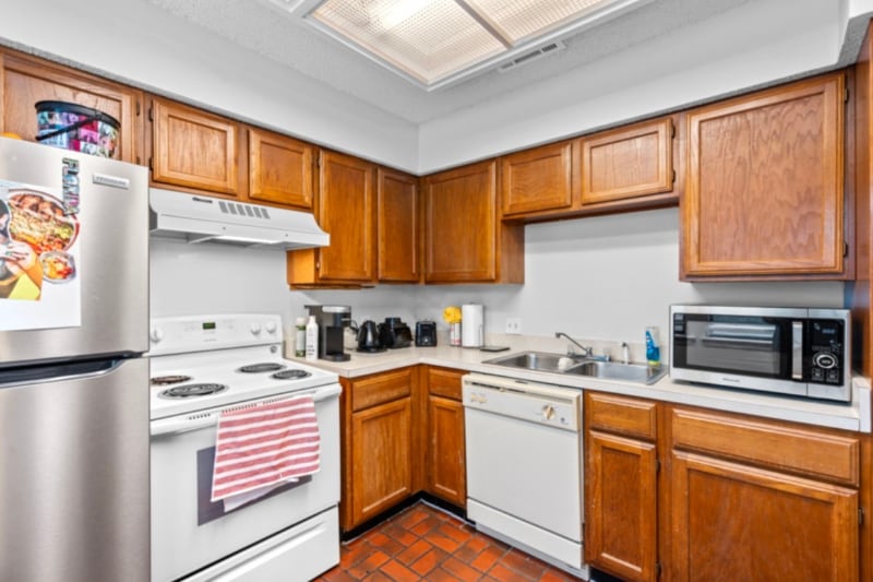 Building Photo - 2210 Rio Grande St