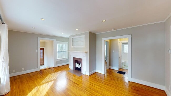 Building Photo - 1919 Nassau Blvd