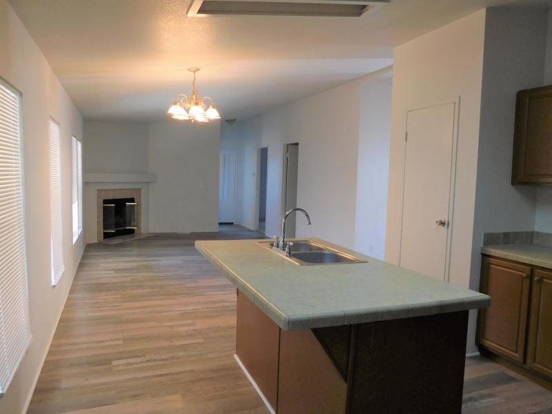 Kitchen Island - 6833 Rea Ave