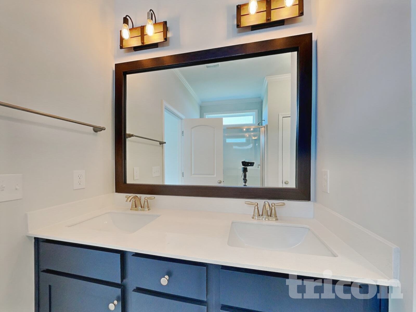 Building Photo - 64 fish Whistle court