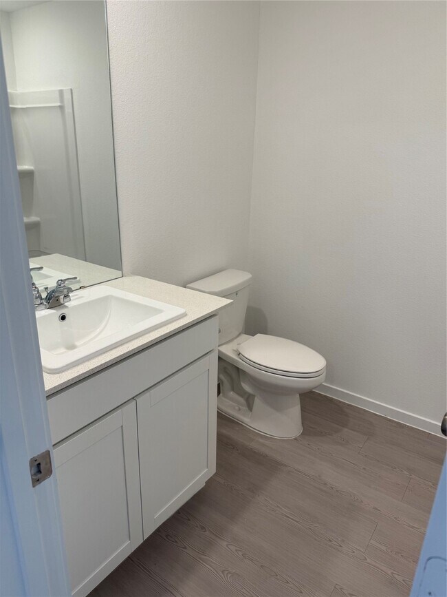 Building Photo - 2527 Night Emerald Dr