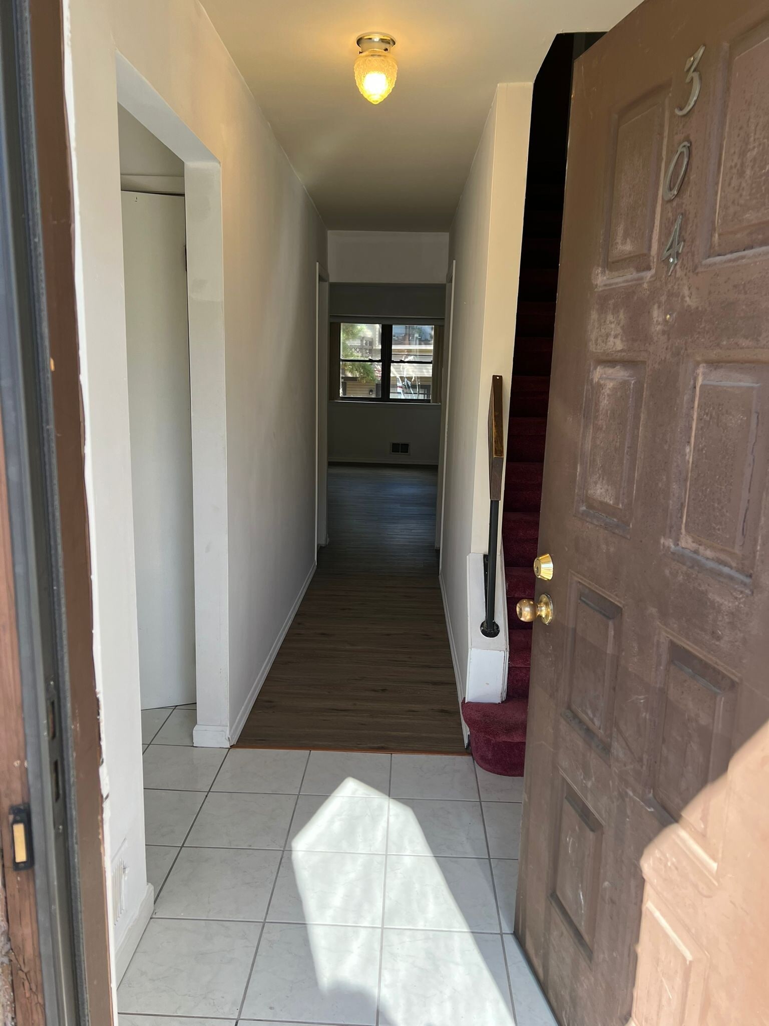 Building Photo - 304 Merrywood Dr