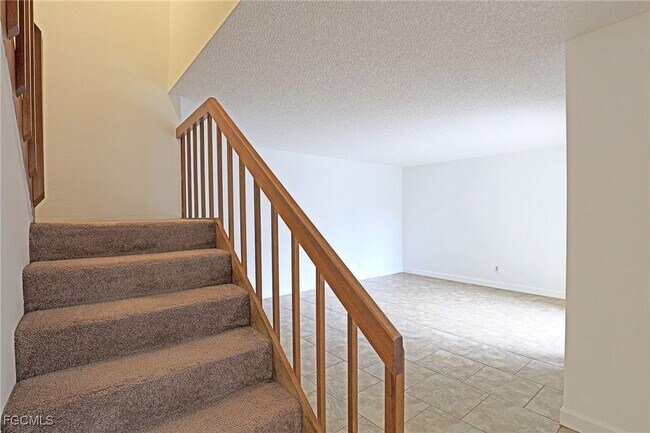Building Photo - 12351 Woodrose Ct