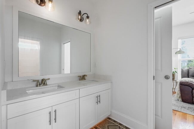 Building Photo - 3486 Coneflower Dr