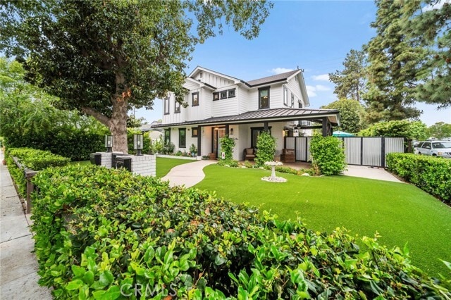 Building Photo - 2601 W Chandler Blvd