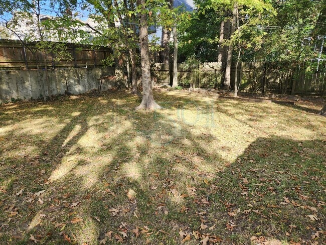 Building Photo - Forest Park School District!