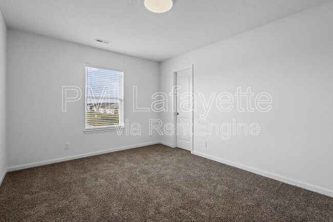 Building Photo - 31 Wadsworth Ct