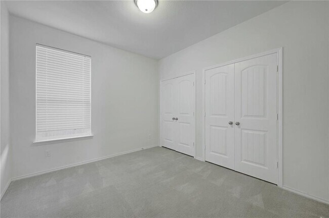 Building Photo - 8012 Gato Ln