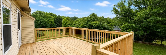 Building Photo - 246 Lynhaven Dr