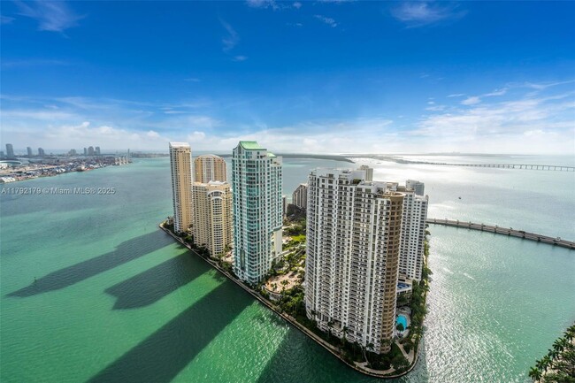Building Photo - 300 Biscayne Blvd Way