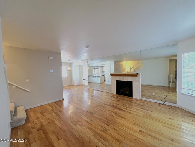 Building Photo - 2875 Idlewild Dr