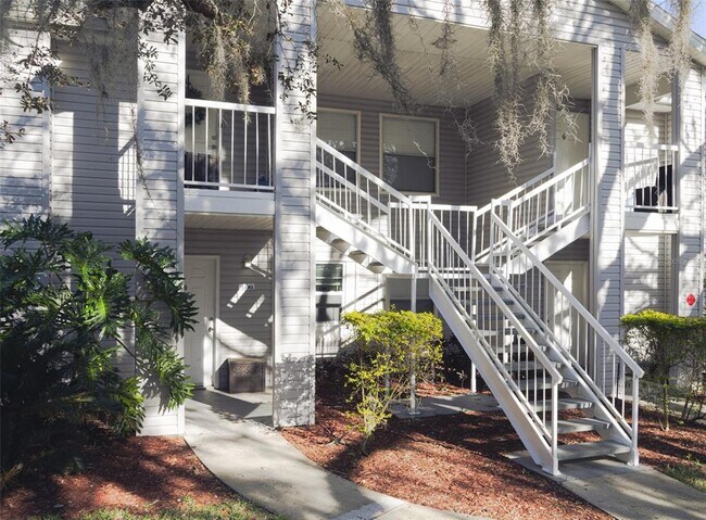 Building Photo - 2548 Grassy Point Dr