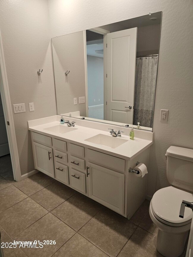 Building Photo - 44939 W Norris Rd