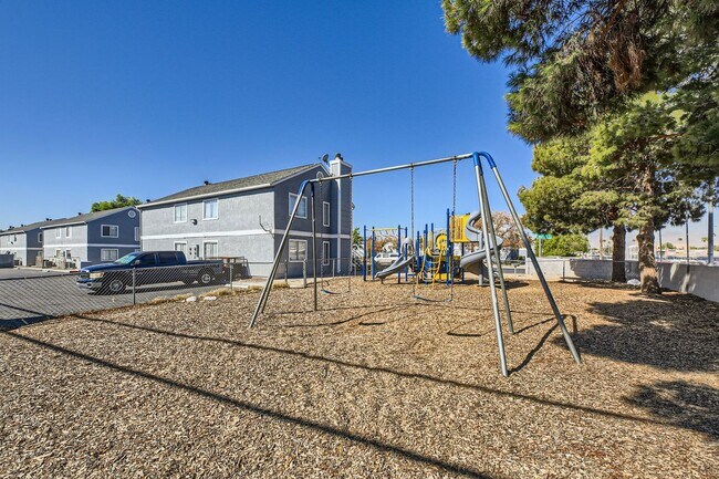 Building Photo - 4181 Terrestrial Dr