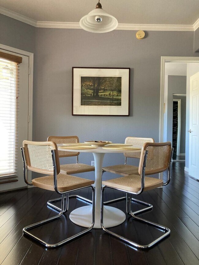 Building Photo - 15095 N Thompson Peak Pkwy