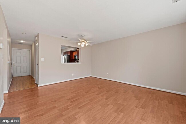 Building Photo - 21673 Hazelnut Square