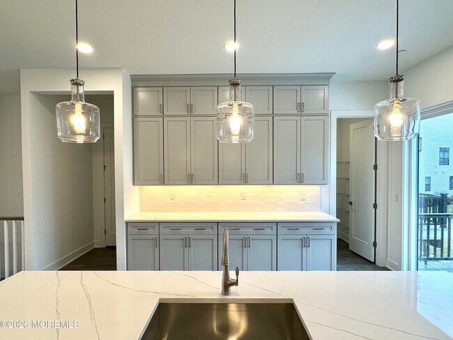 Building Photo - 50 Augustus Dr