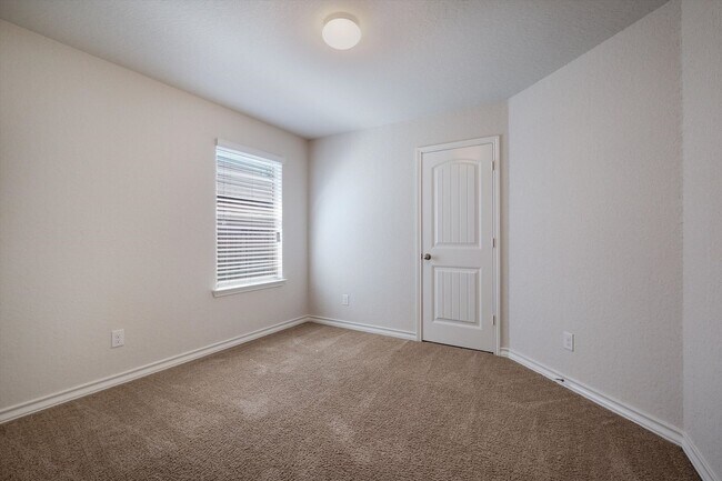 Building Photo - Half off first months rent!