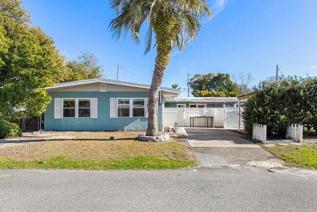 Building Photo - 217 Carol Pl