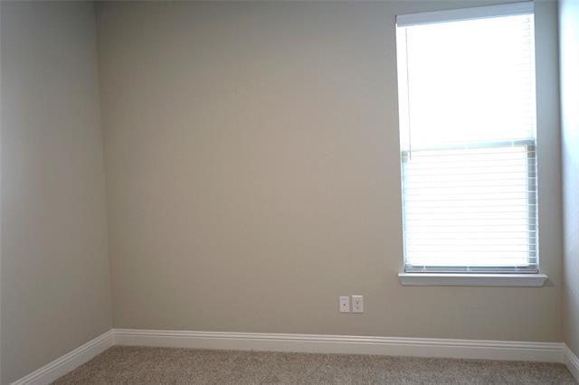 Building Photo - 707 Broken Bow Ln