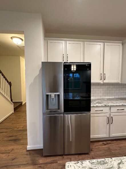 Building Photo - 18520 Palisades Rdg