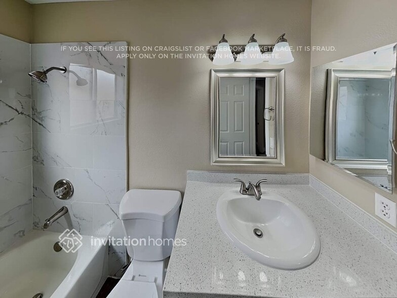 Building Photo - 1613 Fig Palm Ct