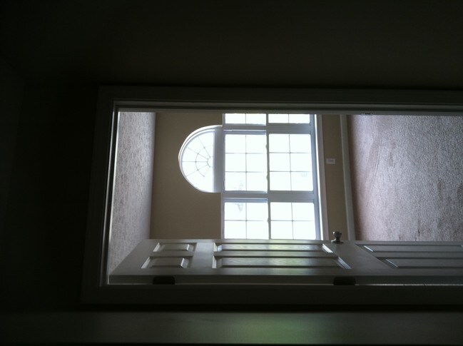 Building Photo - 2739 Charleston Rd