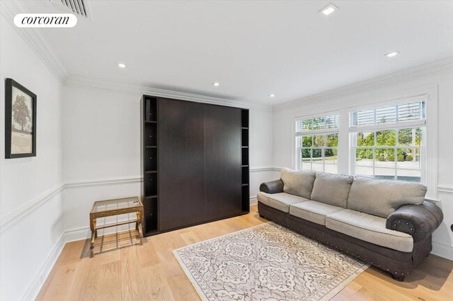 Building Photo - 275 Mill Rd