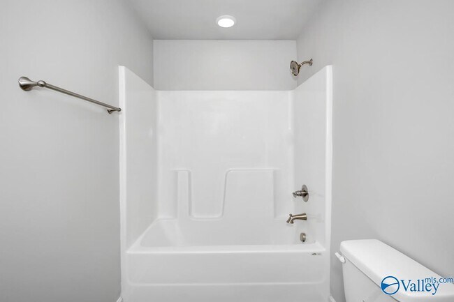 Building Photo - 22637 Quarry Rd