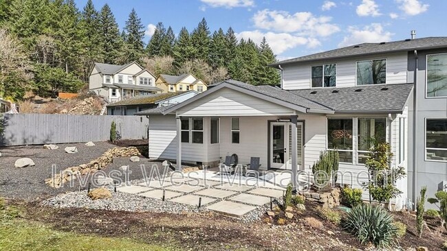 Building Photo - 1757 N Columbia Ridge Way