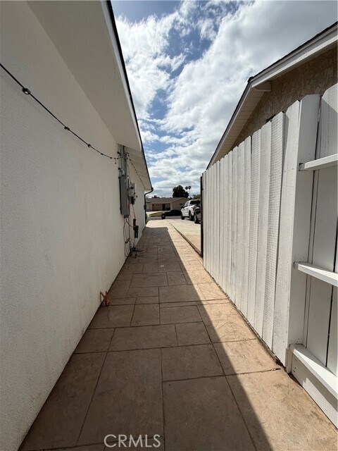 Building Photo - 8828 Odessa Ave