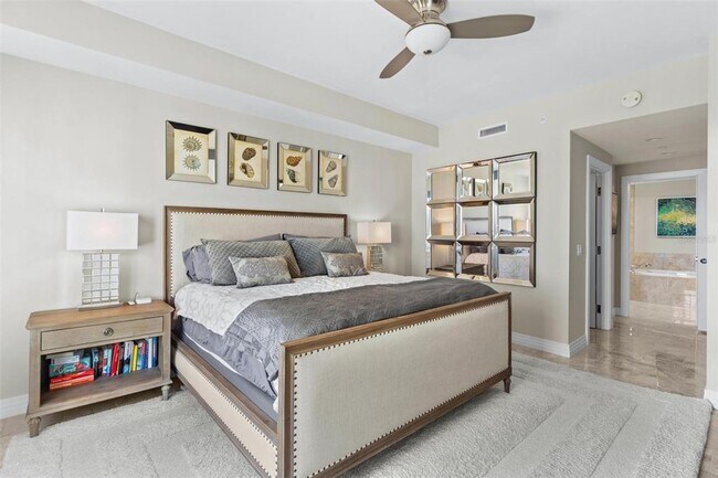 Building Photo - 1325 Snell Isle Blvd NE