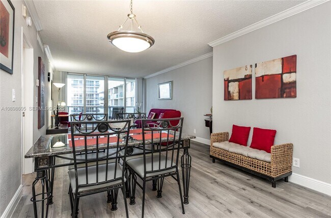 Building Photo - 2501 S Ocean Dr