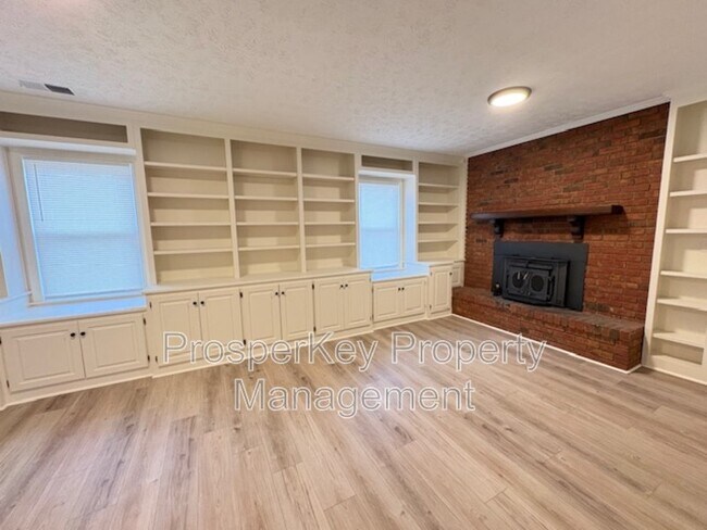 Building Photo - 6354 Old Post Ct