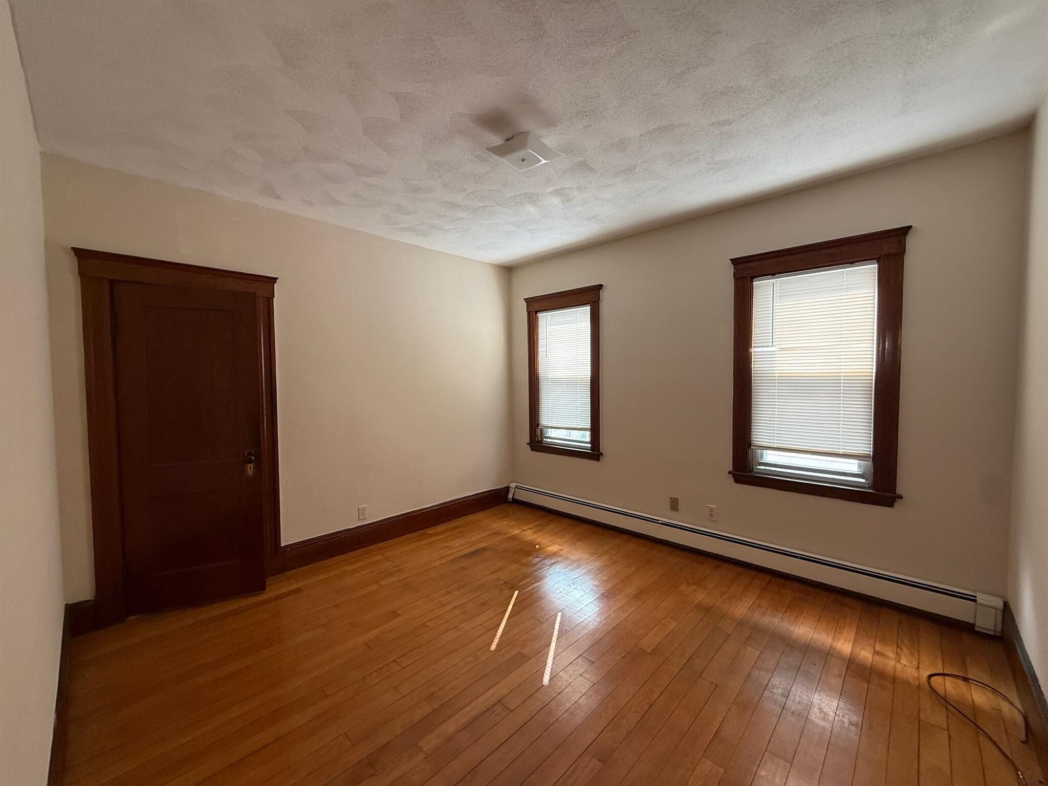 Building Photo - 94 Raymond Ave