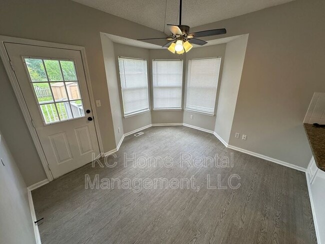 Building Photo - 1400 Cypress Dr