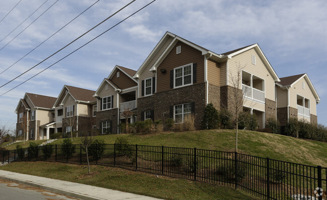 Exterior - Alton Place Apartments