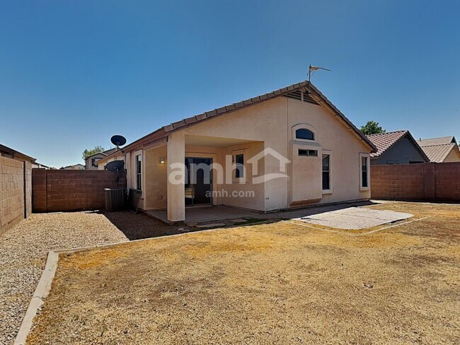 Building Photo - 11436 E Pronghorn Ave