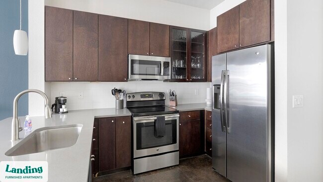 Building Photo - 3501 Ross Ave