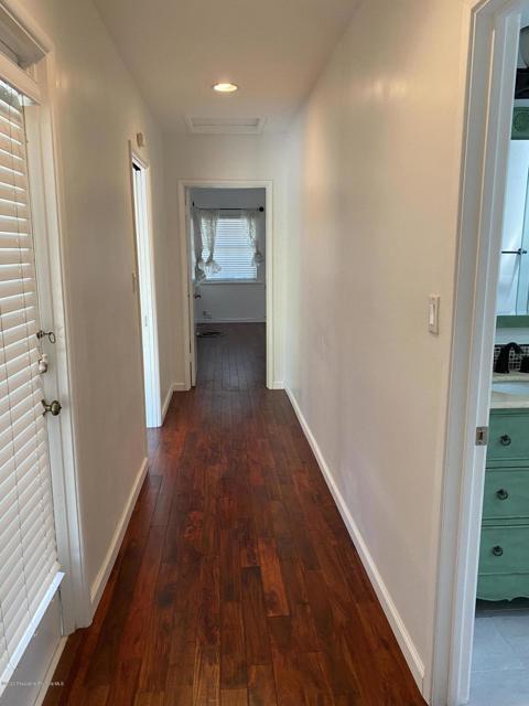 Building Photo - 2387 Glen Canyon Rd