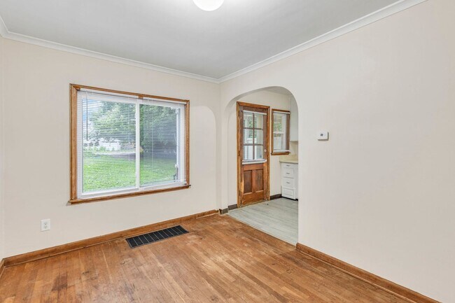 Building Photo - 47-53 S Burgess Ave