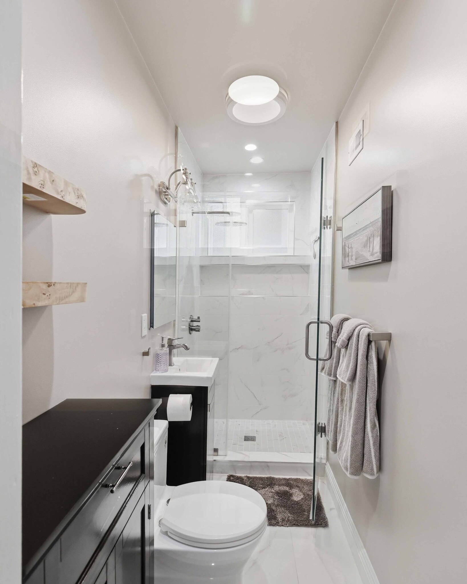 Building Photo - 1918 Marshallfield Ln