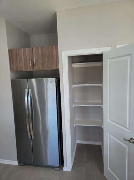 Building Photo - 1901 Harrison St