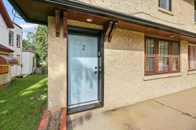 Building Photo - 430 Cinnaminson Ave
