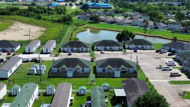 Building Photo - 5168 Caicos Calle